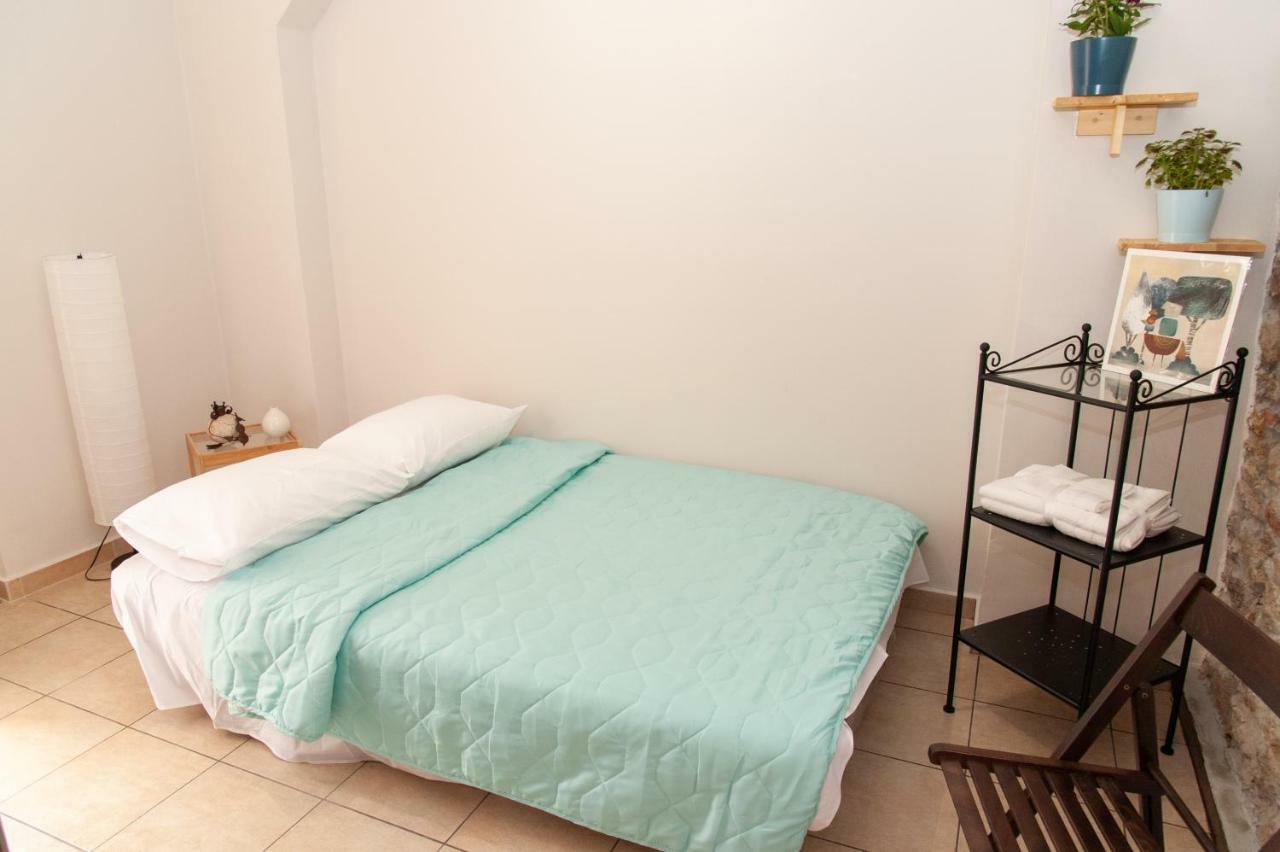 17 Flats And Roof Garden Apartment Atena Exterior foto