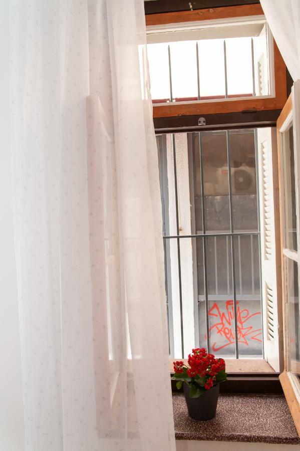 17 Flats And Roof Garden Apartment Atena Exterior foto